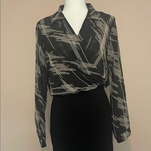 Elegant Black and White Patterned‎ Blouse